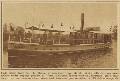871896 Afbeelding van het schip 'Esperanto', dat na een restauratie weer tochtjes over de Vecht gaat maken, ...
